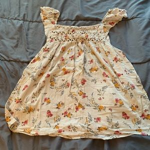 Maurice’s floral tank top size XL